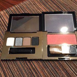 Eye shadow blush combo